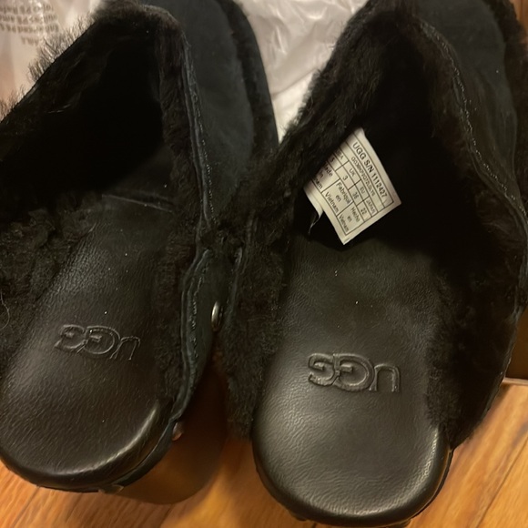 Black Aubriana UGG size 5 - Picture 6 of 10